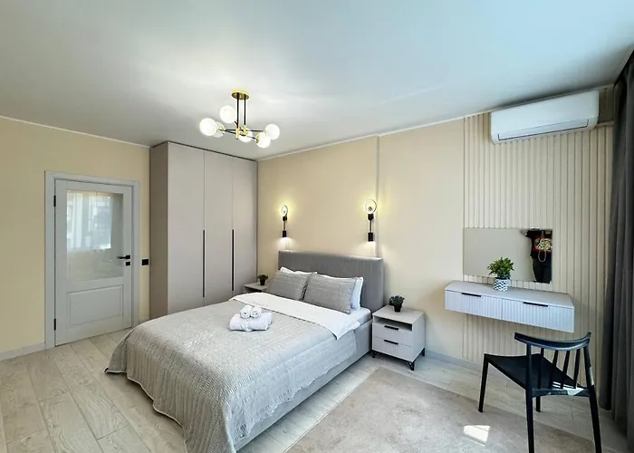 2 Room Apartment 4 You, Flat 179
