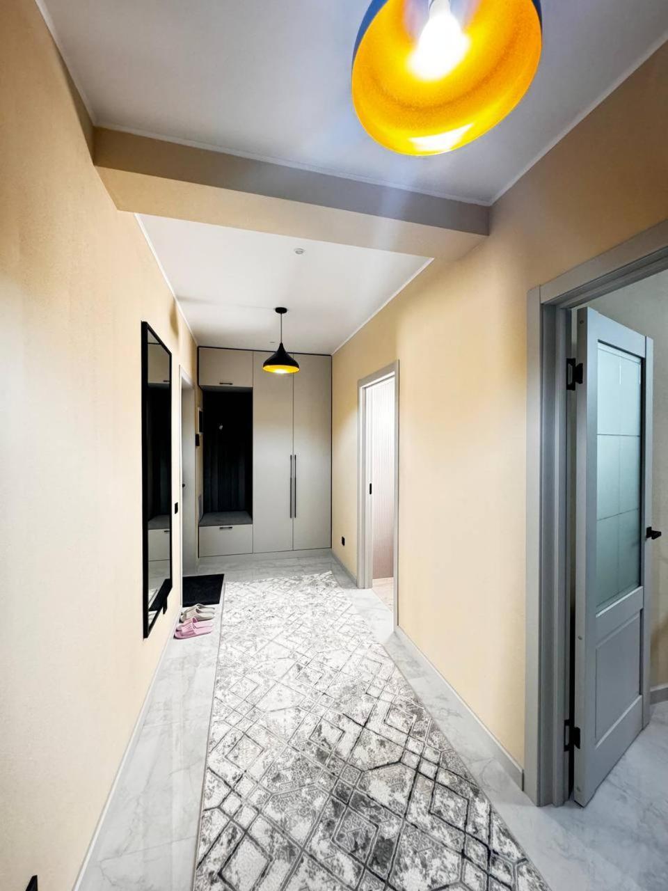 2 4 You, Flat 179 Apartment Almaty