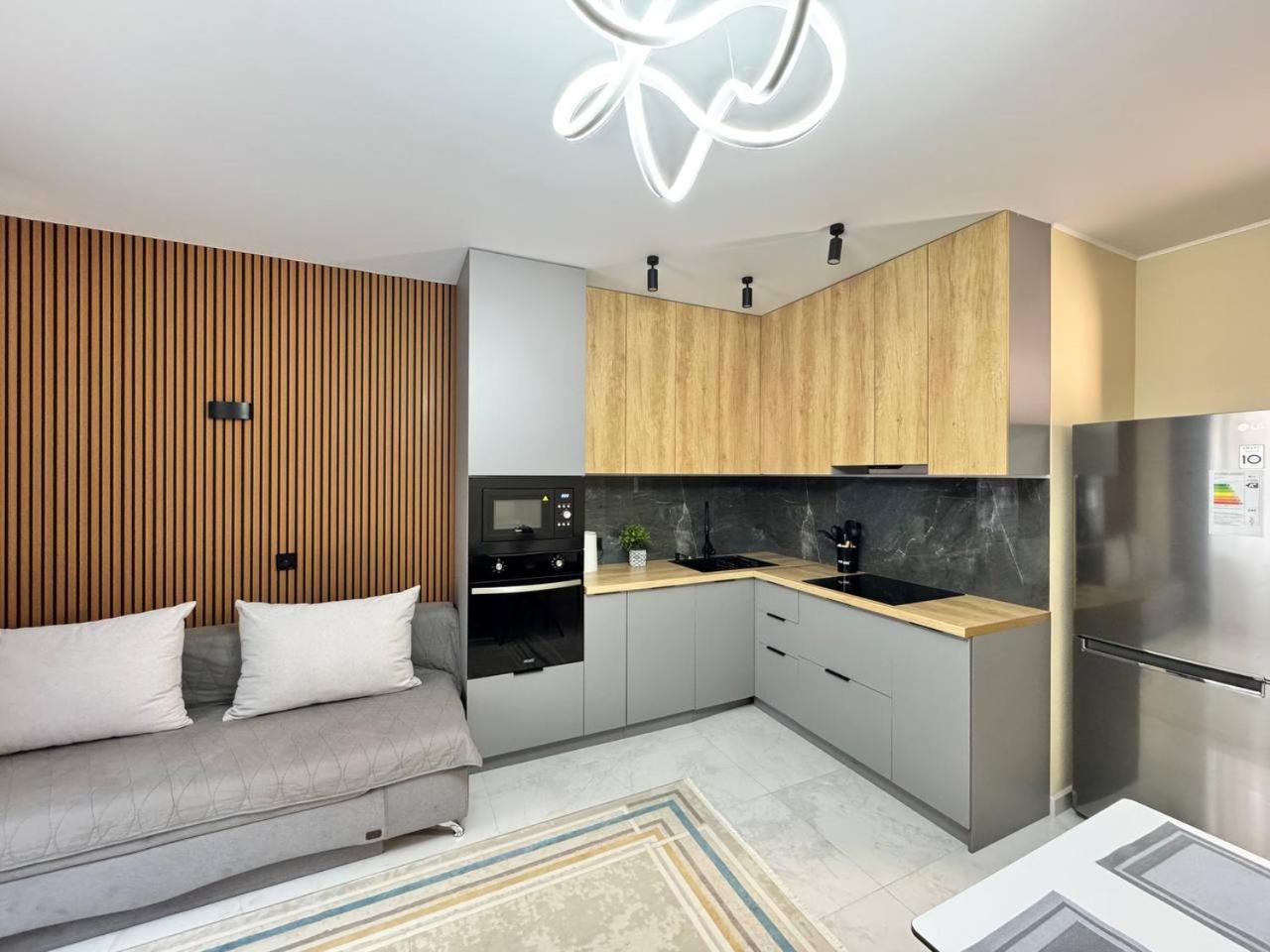 Apartment 2 4 You, Flat 179 Almaty