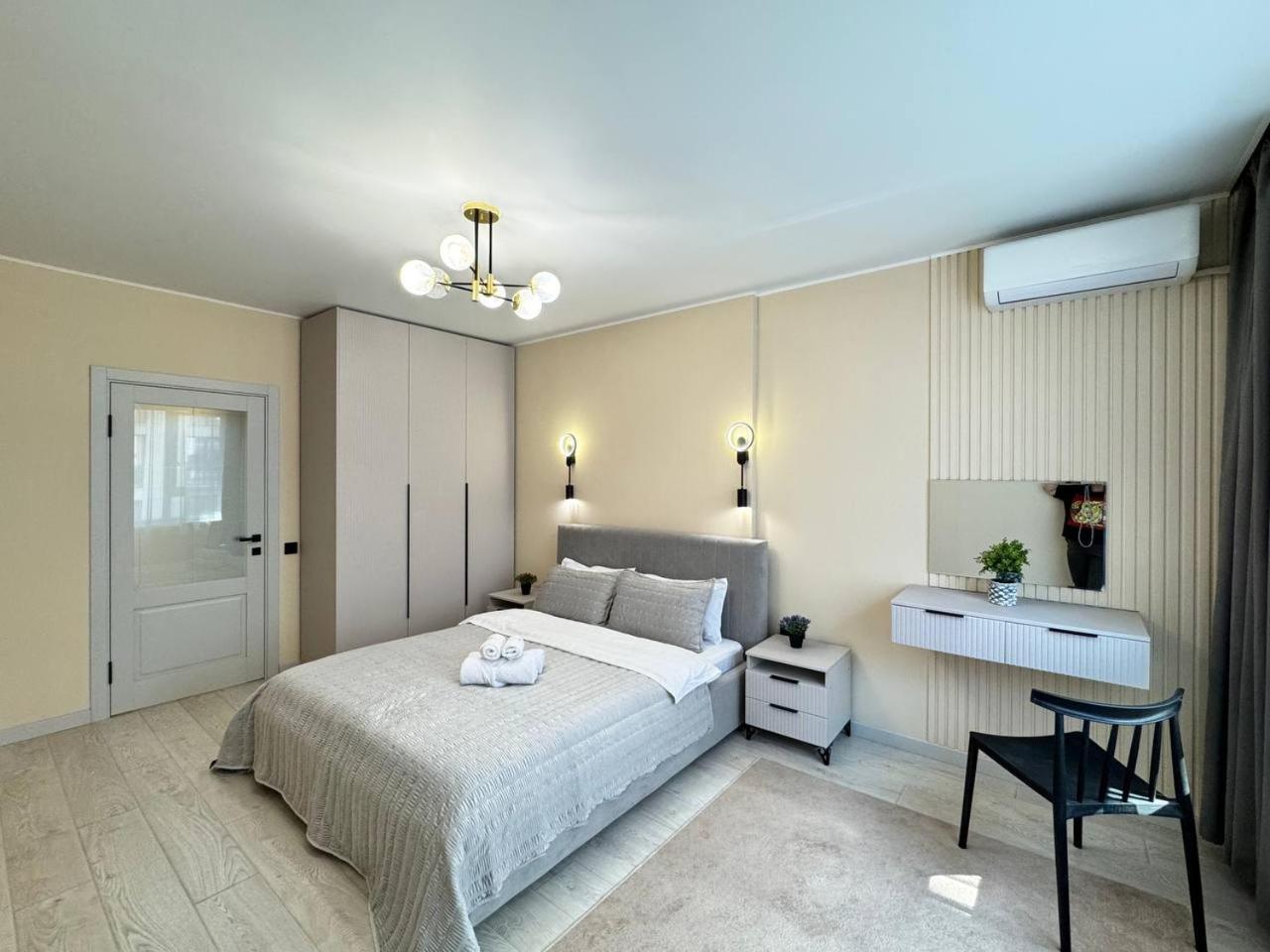 Apartment 2 4 You, Flat 179